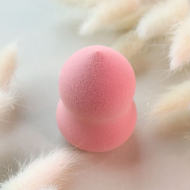 Blending Sponge Hourglass - Pink Blending Sponge Hourglass - Pink